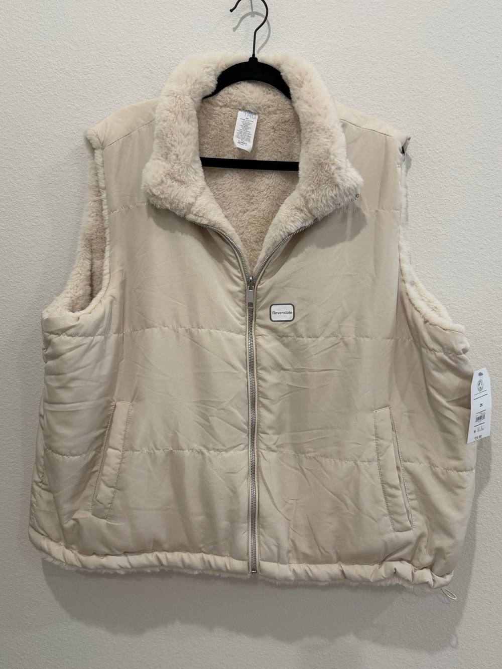 Time and Tru Cream Reversible Faux-Sherpa Puffer Vest, NWT, size 2X
